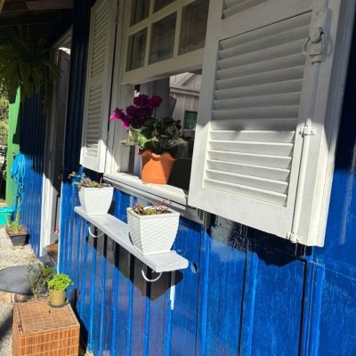 Casa Residencial com 90m², 2 quartos, 2 garagens, no bairro São Luiz em São José