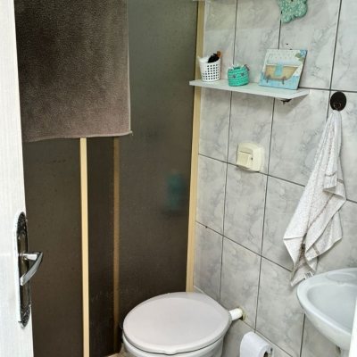 Casa Residencial com 90m², 2 quartos, 2 garagens, no bairro São Luiz em São José