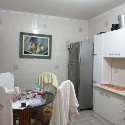Casa Residencial com 119m², 4 quartos, 2 suítes, 2 garagens, no bairro Saco Dos Limões em Florianópolis