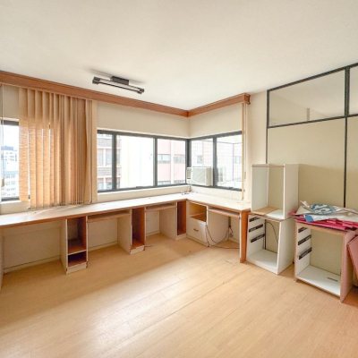 Sala com 69m², 1 garagem, no bairro Centro em Florianópolis