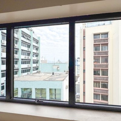 Sala com 69m², 1 garagem, no bairro Centro em Florianópolis