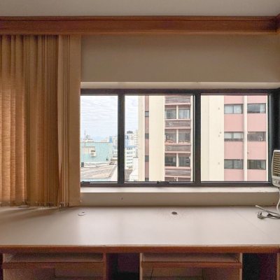 Sala com 69m², 1 garagem, no bairro Centro em Florianópolis