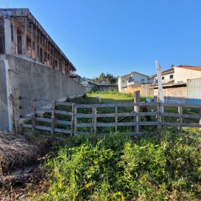 Terrenos Residenciais com 869m², no bairro Fazenda Santo Antônio em São José