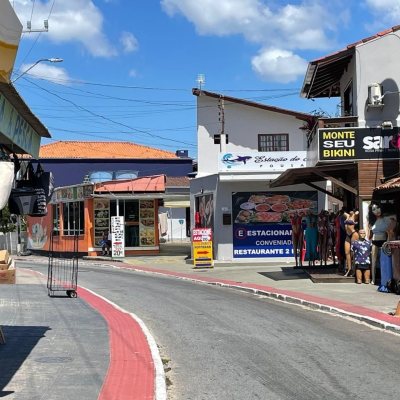 Pousada com 228m², 11 quartos, no bairro Barra Da Lagoa em Florianópolis