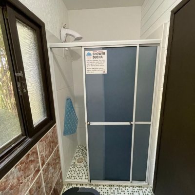 Pousada com 228m², 11 quartos, no bairro Barra Da Lagoa em Florianópolis