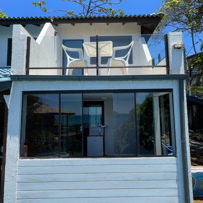 Pousada com 228m², 11 quartos, no bairro Barra Da Lagoa em Florianópolis