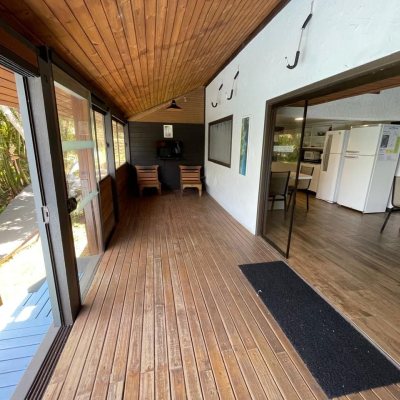 Pousada com 228m², 11 quartos, no bairro Barra Da Lagoa em Florianópolis