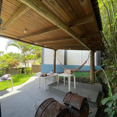 Pousada com 228m², 11 quartos, no bairro Barra Da Lagoa em Florianópolis