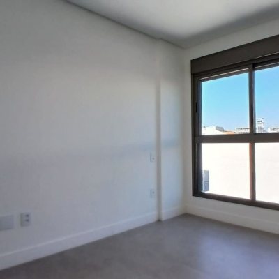Apartamentos com 69m², 2 quartos, 1 suíte, 1 garagem, no bairro Jardim Atlântico em Florianópolis
