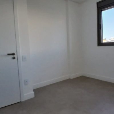 Apartamentos com 69m², 2 quartos, 1 suíte, 1 garagem, no bairro Jardim Atlântico em Florianópolis