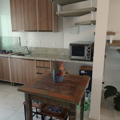 Casa Residencial com 91m², 2 quartos, 2 suítes, 2 garagens, no bairro Ingleses em Florianópolis