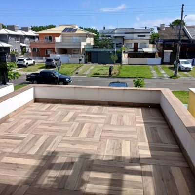 Casa Residencial com 91m², 2 quartos, 2 suítes, 2 garagens, no bairro Ingleses em Florianópolis