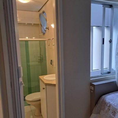 Apartamentos com 80m², 3 quartos, 1 suíte, 1 garagem, no bairro Centro em Florianópolis