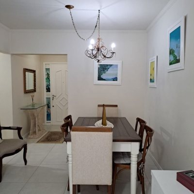 Apartamentos com 80m², 3 quartos, 1 suíte, 1 garagem, no bairro Centro em Florianópolis