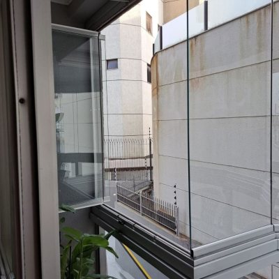 Apartamentos com 80m², 3 quartos, 1 suíte, 1 garagem, no bairro Centro em Florianópolis