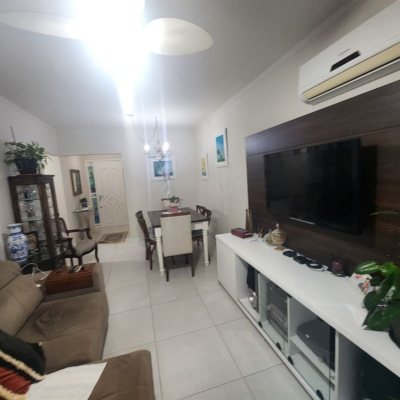 Apartamentos com 80m², 3 quartos, 1 suíte, 1 garagem, no bairro Centro em Florianópolis