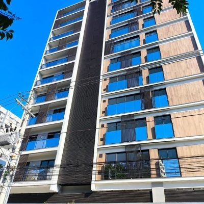 Apartamentos com 57m², 1 quarto, 1 garagem, no bairro Centro em Florianópolis