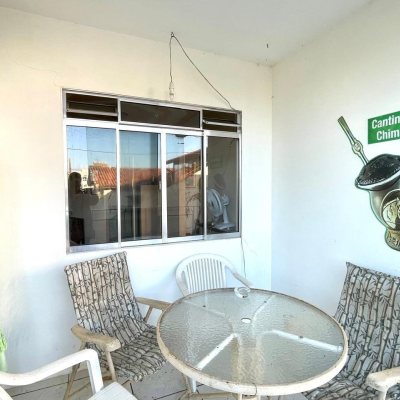 Casa Residencial com 225m², 5 quartos, 2 suítes, 4 garagens, no bairro Santinho em Florianópolis