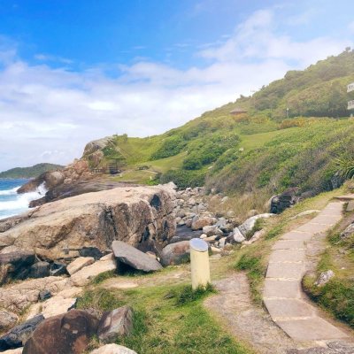 Casa Residencial com 225m², 5 quartos, 2 suítes, 4 garagens, no bairro Santinho em Florianópolis