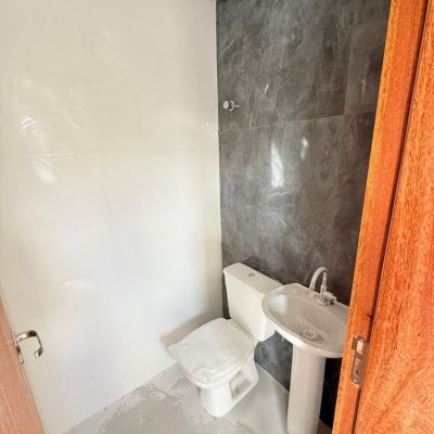 Casa Residencial com 84m², 2 quartos, 2 suítes, 2 garagens, no bairro Bela Vista em Palhoça