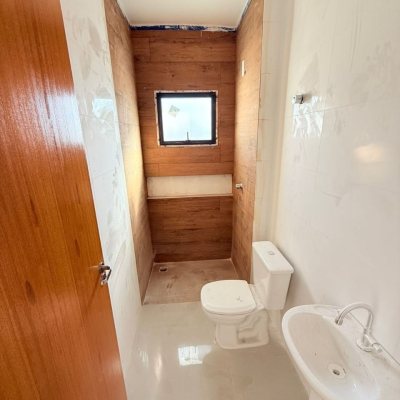 Casa Residencial com 84m², 2 quartos, 2 suítes, 2 garagens, no bairro Bela Vista em Palhoça