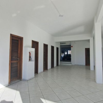 Apartamentos com 194m², 3 quartos (sendo 1 suíte), 2 garagens, no bairro Ingleses em Florianópolis