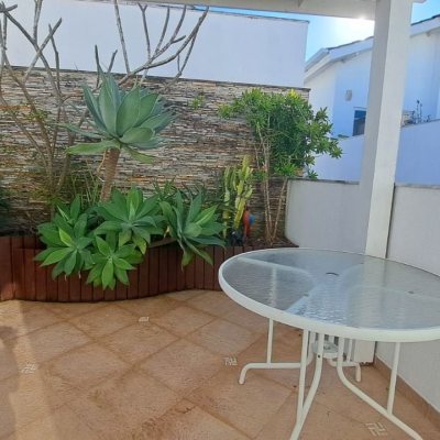 Apartamentos com 194m², 3 quartos, 1 suíte, 2 garagens, no bairro Ingleses em Florianópolis