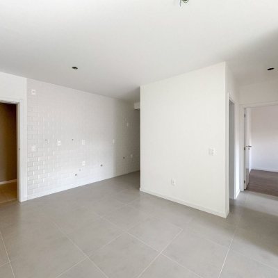 Apartamentos com 70m², 2 quartos, 1 suíte, 1 garagem, no bairro Cacupé em Florianópolis