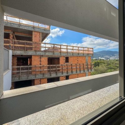 Apartamentos com 70m², 2 quartos, 1 suíte, 1 garagem, no bairro Cacupé em Florianópolis