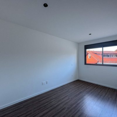 Apartamentos com 66m², 2 quartos, 1 suíte, 1 garagem, no bairro Cacupé em Florianópolis
