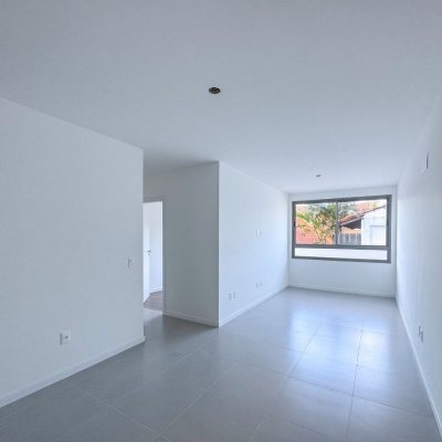 Apartamentos com 66m², 2 quartos, 1 suíte, 1 garagem, no bairro Cacupé em Florianópolis