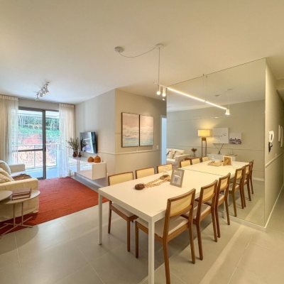 Apartamentos com 71m², 2 quartos, 1 suíte, 1 garagem, no bairro Cacupé em Florianópolis