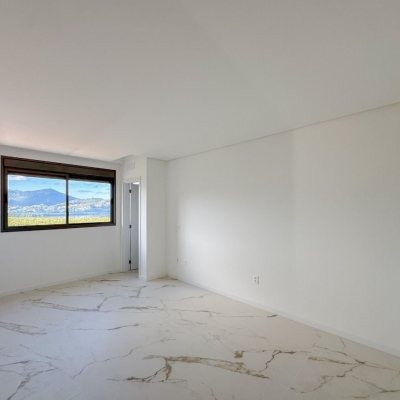 Apartamentos com 125m², 3 quartos, 3 suítes, 2 garagens, no bairro Cacupé em Florianópolis