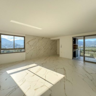 Apartamentos com 125m², 3 quartos, 3 suítes, 2 garagens, no bairro Cacupé em Florianópolis