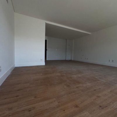 Apartamentos com 49m², 1 quarto, no bairro Monte Verde em Florianópolis