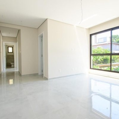 Apartamentos com 71m², 2 quartos, 1 suíte, 1 garagem, no bairro Santinho em Florianópolis