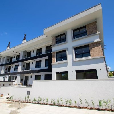 Apartamentos com 71m², 2 quartos, 1 suíte, 1 garagem, no bairro Santinho em Florianópolis
