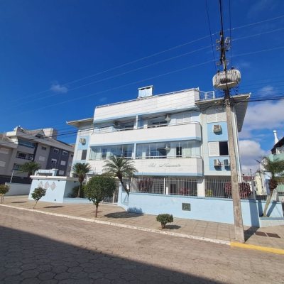 Cobertura com 172m², 3 quartos, 1 suíte, 2 garagens, no bairro Ingleses do Rio Vermelho em Florianópolis