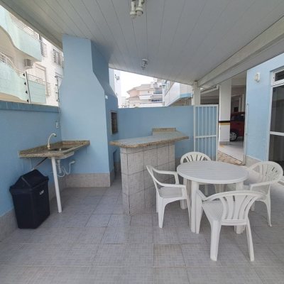 Cobertura com 172m², 3 quartos, 1 suíte, 2 garagens, no bairro Ingleses do Rio Vermelho em Florianópolis