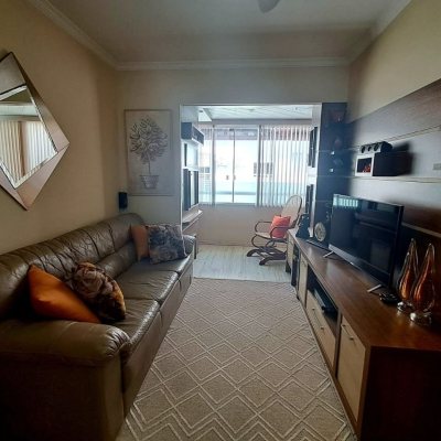 Cobertura com 172m², 3 quartos, 1 suíte, 2 garagens, no bairro Ingleses do Rio Vermelho em Florianópolis