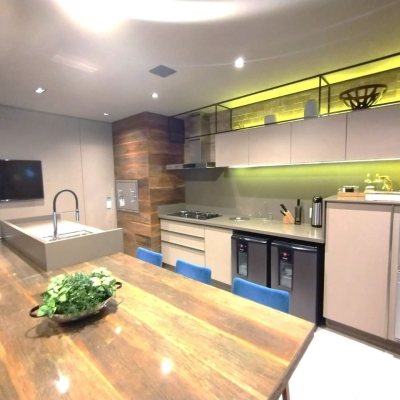 Apartamentos com 125m², 3 quartos, 3 suítes, 2 garagens, no bairro Kobrasol em São José