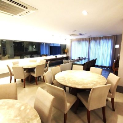 Apartamentos com 125m², 3 quartos, 3 suítes, 2 garagens, no bairro Kobrasol em São José