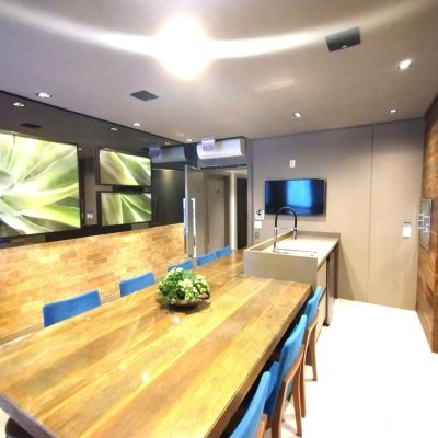 Apartamentos com 125m², 3 quartos, 3 suítes, 2 garagens, no bairro Kobrasol em São José