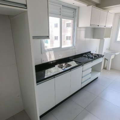 Apartamentos com 66m², 1 quarto, 1 suíte, 1 garagem, no bairro Centro em São José