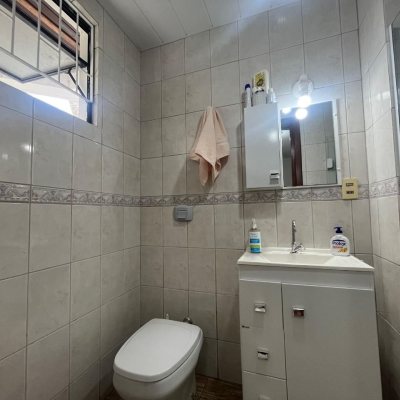Kitnete com 22m², 1 quarto, no bairro Lagoa Da Conceição em Florianópolis