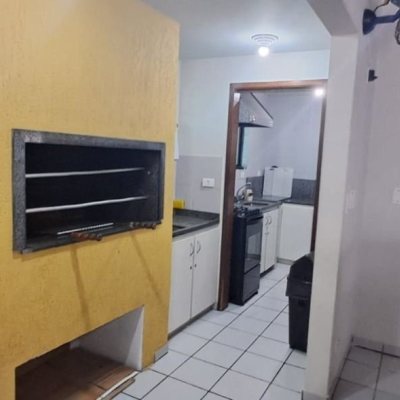 Cobertura com 198m², 4 quartos, 2 suítes, 2 garagens, no bairro Ingleses do Rio Vermelho em Florianópolis