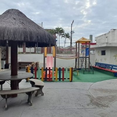 Cobertura com 198m², 4 quartos, 2 suítes, 2 garagens, no bairro Ingleses do Rio Vermelho em Florianópolis