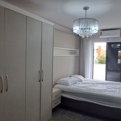 Cobertura com 198m², 4 quartos, 2 suítes, 2 garagens, no bairro Ingleses do Rio Vermelho em Florianópolis