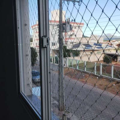 Apartamentos com 58m², 2 quartos, 1 garagem, no bairro Aririu em Palhoça