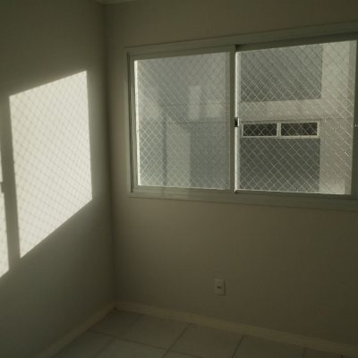 Apartamentos com 58m², 2 quartos, 1 garagem, no bairro Aririu em Palhoça